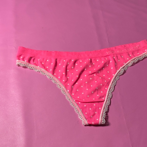 Victoria's Secret Polka Dot and Striped Panty Collection - Picture 6 of 8